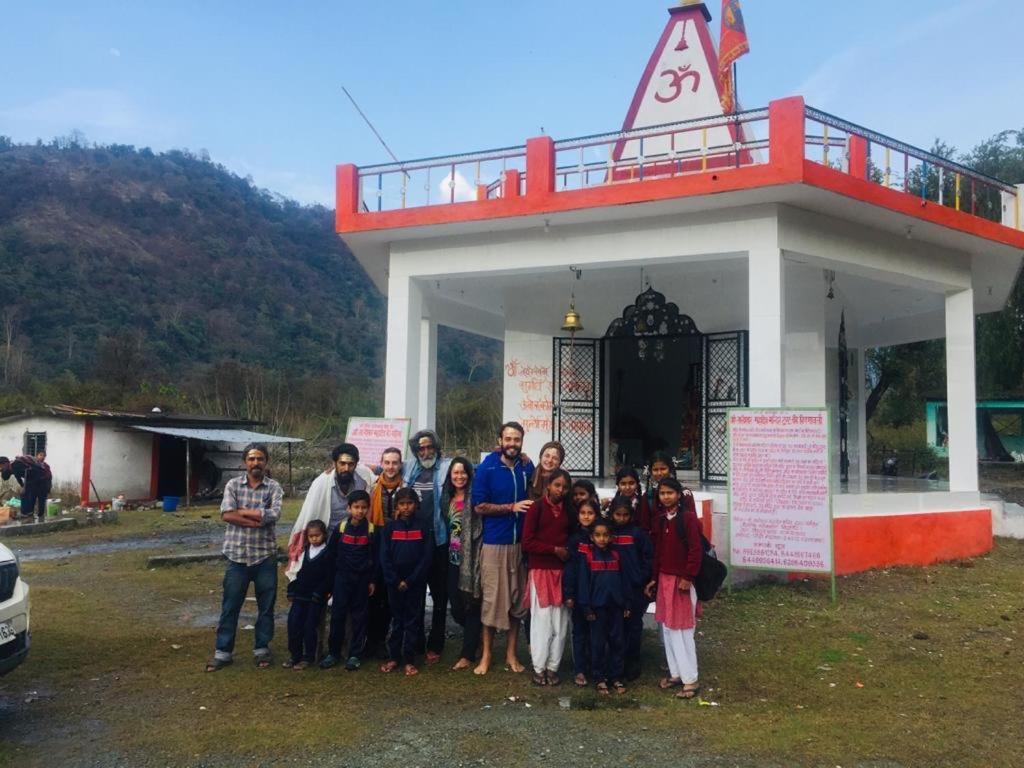 Ostello Tebaar Backpackers Rishīkesh Esterno foto
